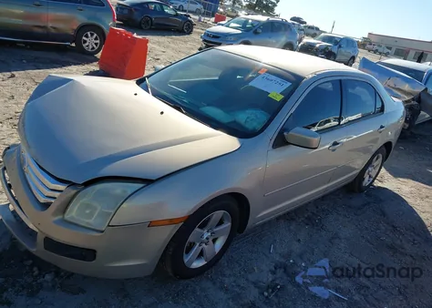 2009 Ford Fusion Se z USA, uszkodzony, nr VIN 3FAHP07Z39R113950